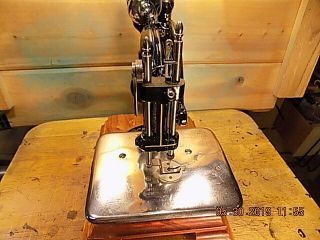 Antique Hand Crank Willcox Gibbs sewing machine.  RESTORED 1885 8