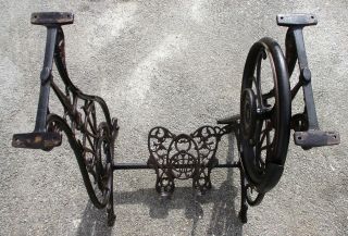 ANTIQUE WILLCOX & GIBBS CAST IRON TREADLE BASE COPPER BRONZE ACCENTS 4