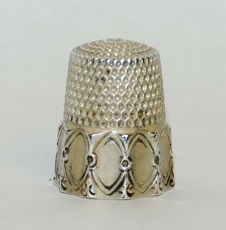 Antique Simons Brothers Sterling Silver Thimble - Size 9