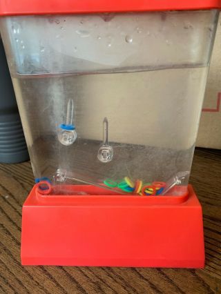 Vintage 1976 Tomy Wonderful Waterfuls Ring Toss Game (Red) 2