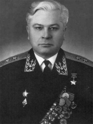,  GOLDEN STAR OF THE HERO OF THE SOVIET UNION 7132 SOVIET NAVY ADMIRAL, 12