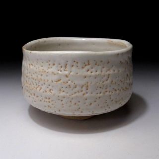 CP7: Vintage Japanese Pottery Tea Bowl of Shino Ware,  White & brown 3