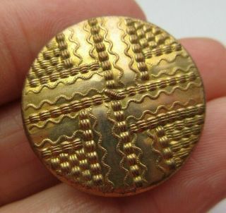Remarkable Antique 18th C Wood Back Gilt Metal Button Hard To Find 1 - 1/8 " (y)
