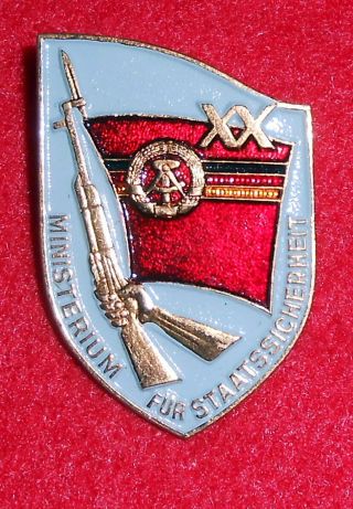 St04 East German Ddr 20 Year Service Award From The Stasi