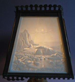 Antique Lithophane Lamp Shade - Niagara River - Brock ' s Monument 2 cracked panels 4