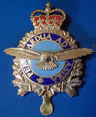 Canada Rcaf R.  C.  A.  F.  Royal Canadian Air Force Enameled Metal Cap Badge C Lamond