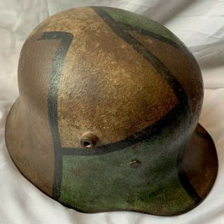 World War I Wwii German Helmet Camo M16/e.  T.  66 “nice Shape Good Color”