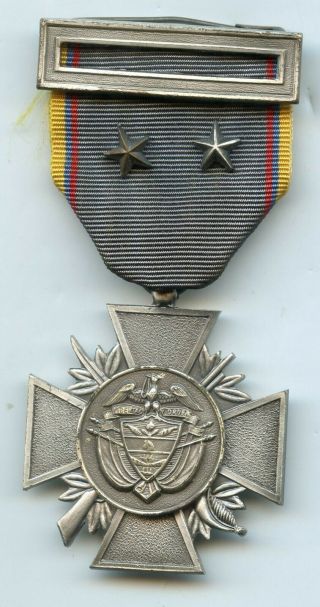 Colombia Police Medal For Distinguished Service In Public Order Maintenance