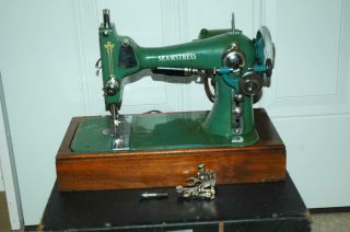 Antique Vintage Green National Model A Seamstress Electric Sewing Machine