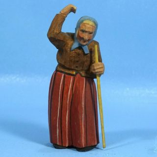 5 " Antique Swiss Black Forest Wood Carving Figurine Peasant Woman Brienz C1920