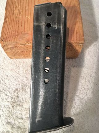 WW2 early CYQ P38 mag,  8 rnound,  e/88 on spine 2