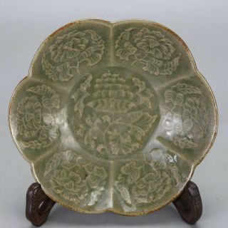 Chinese Old Hand - Carved Kiln Porcelain Green Glaze Peony Pattern Plate C01