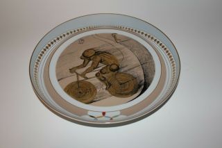 Salvador Dali Deportes two Decorative porcelain plates both 369 out of 5000 7