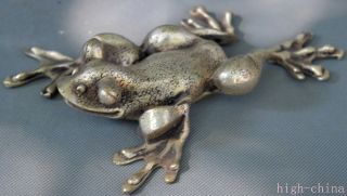 Collectable Handwork Tibet Old Miao Silver Carve Art Frog Home Decor Rare Statue