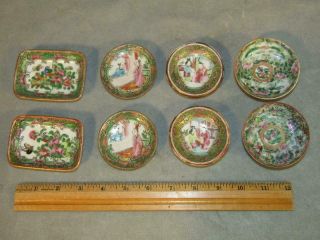 8 Miniature Antique Chinese Export Rose Medallion Plate Salt Dishes / Butter Pat