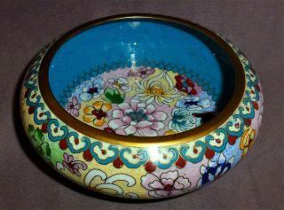 Chinese Cloisonne Dish Beautifully Decorated Detail Circa 1930s