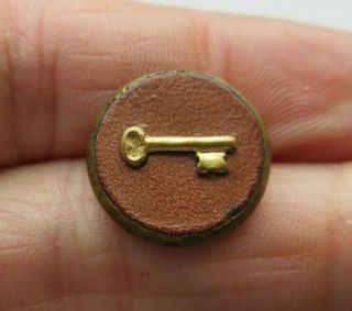 Delightful Antique Vtg Leather In Metal Picture Button Skeleton Key 5/8 " (t)