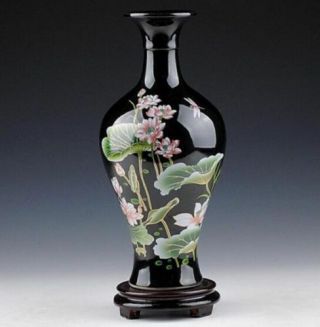 Oriental Chinese Hand - Painted Black Lotus Flowers Vase