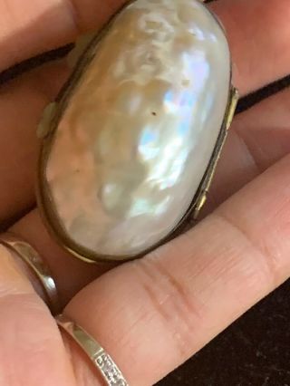 Antique Victorian Palais Royale French Mother Of Pearl Thimble Holder Pill Case 4