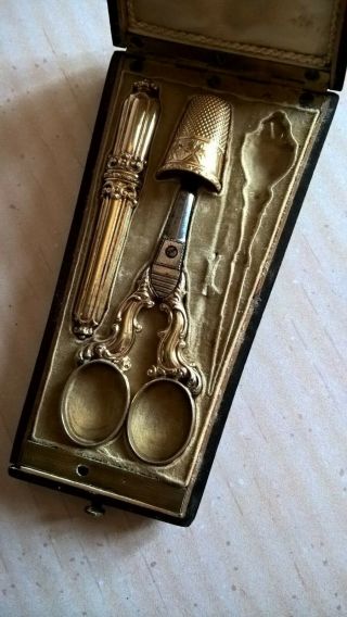 Antique French Gold 18k Sewing Set Needles Case Thimble Scissors