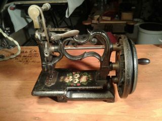 Charles Raymond England Style Sewing Machine Civil War Era Smooth Operator