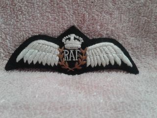 Embroidered Royal Air Force Pilot Wings - King 