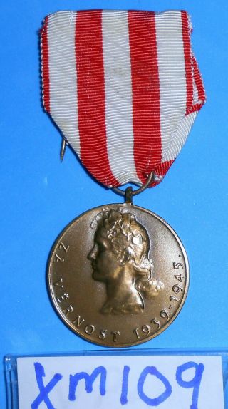 Xm109 Czechoslovakian Medal For The Second National Uprising