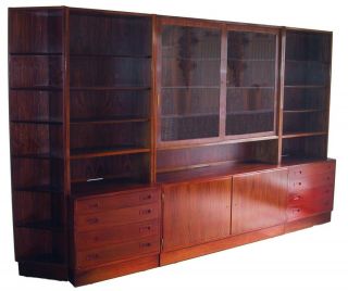 Brazilian Rosewood Danish Modern Wall Unit By Hundevad Bookcase Cabinet Credenza