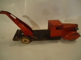 Antique Red Tow Truck Marx ? Toy Car