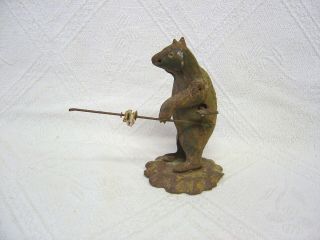 Antique / Vintage Wind Up Tin Toy - Bear