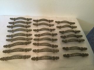 25 Vtg Drawer Pulls Handles Ornate Lacey Cutout National Brand 2