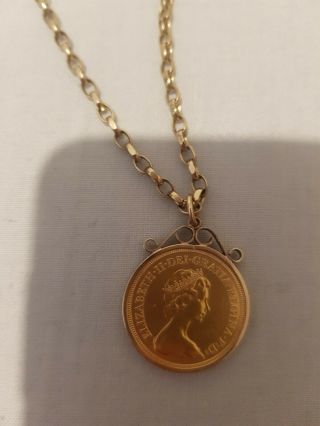 1981 Gold Half Sovereign With Chain 2