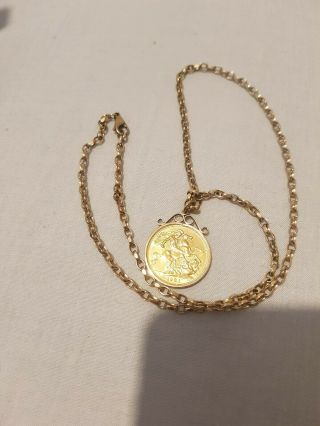 1981 Gold Half Sovereign With Chain 4