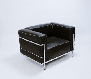 Lc3 Black Leather Lounge Chairs By Le Corbusier For Alivar Mvsevm Italy 1980