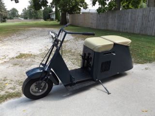 Antique & Vintage 1945 Cushman Model 50 Step - Thru Scooter - Over The Top Restored