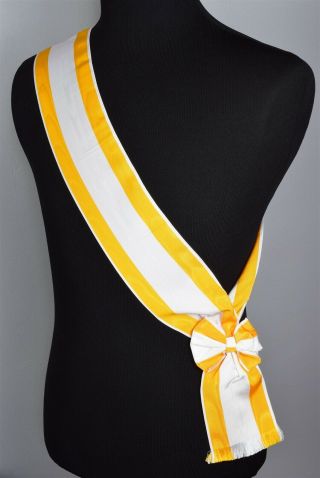 German Military Decoration/award/recognition Sash/ribbon White/yellow