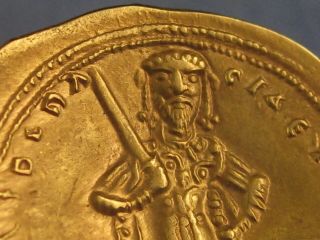 ANCIENT BYZANTINE COIN AD 1057 - 59 ISAAC I HISTAMENON GOLD CONSTANTINOPLE VF 8