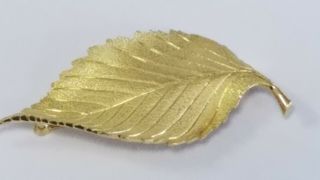 Vintage Solid 18 K Green Gold Authentic Tiffany&co Leaf Pin