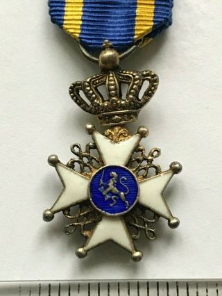 Miniature Dutch Order Of Netherlands Lion Cross Badge,  Ordre Medal Orden