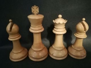 HUGE CLUB SIZE CHESS SET ANTIQUE F H AYRES STAUNTON C 1900 4.  72 INCH KNIGS 7