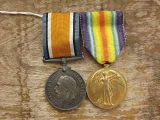 Ww1 British Medal Duo.  Named To Raf Officer