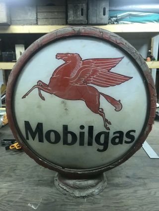 Mobilgas Vintage Antique Glass Gas Pump Globe 100 Gas Station Garage