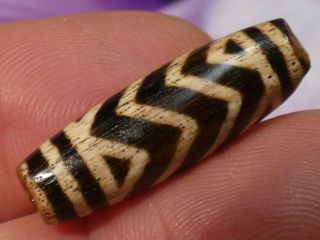 Ancient Pumtek Pyu Bead  4 Zig Zag Tiger " Tube 28.  1 By 8.  6 Mm Top Contrast Chip