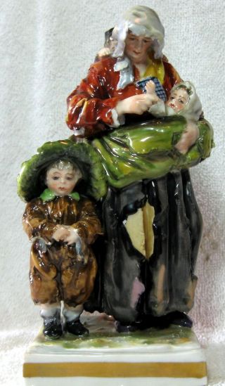 A Antique Dresden Volkstedt Capodimonte Porcelain Group Figurine