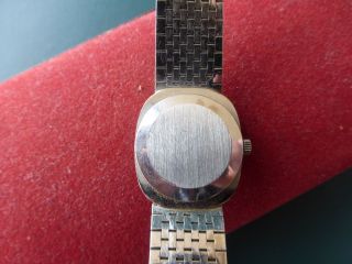 Vintage 1970 ' s Ladies SOLID 18k White Gold OMEGA Watch,  strap 45gr,  hallmarked 750 8