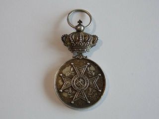 Silver medal Order of Orange - Nassau 19 6