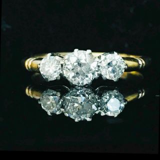 Fine Art Deco 18ct,  18k,  750 Gold Diamond 0.  75ct Three Stone Engagement Ring