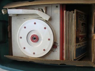 Vintage 1960’s General Electric Show N Tell Phono Viewer Record Player 7 records 7