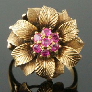 Solid 18K Yellow Gold, .  42 Cttw Pink Sapphire Detailed Flower Estate Ring 3