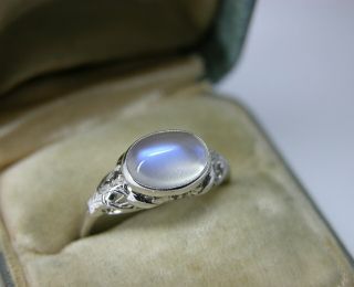 ANTIQUE ART DECO BLUE HUE MOONSTONE 18K GOLD FILIGREE ENGAGEMENT RING 2